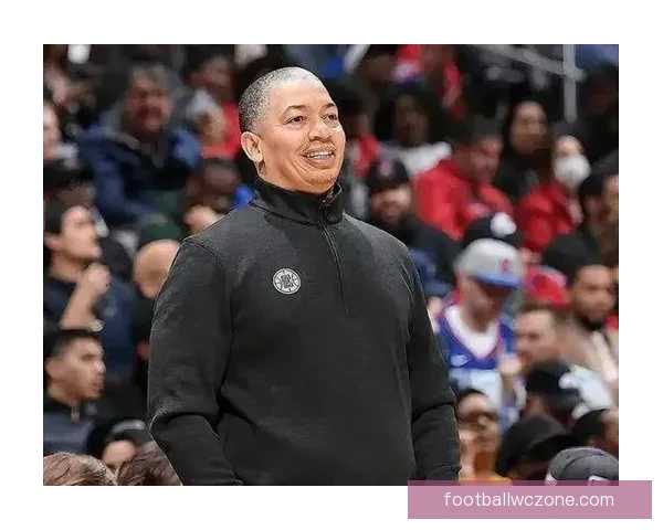 泰伦卢收获生涯常规赛第四百胜 快船逆转胜利再现惊人表现